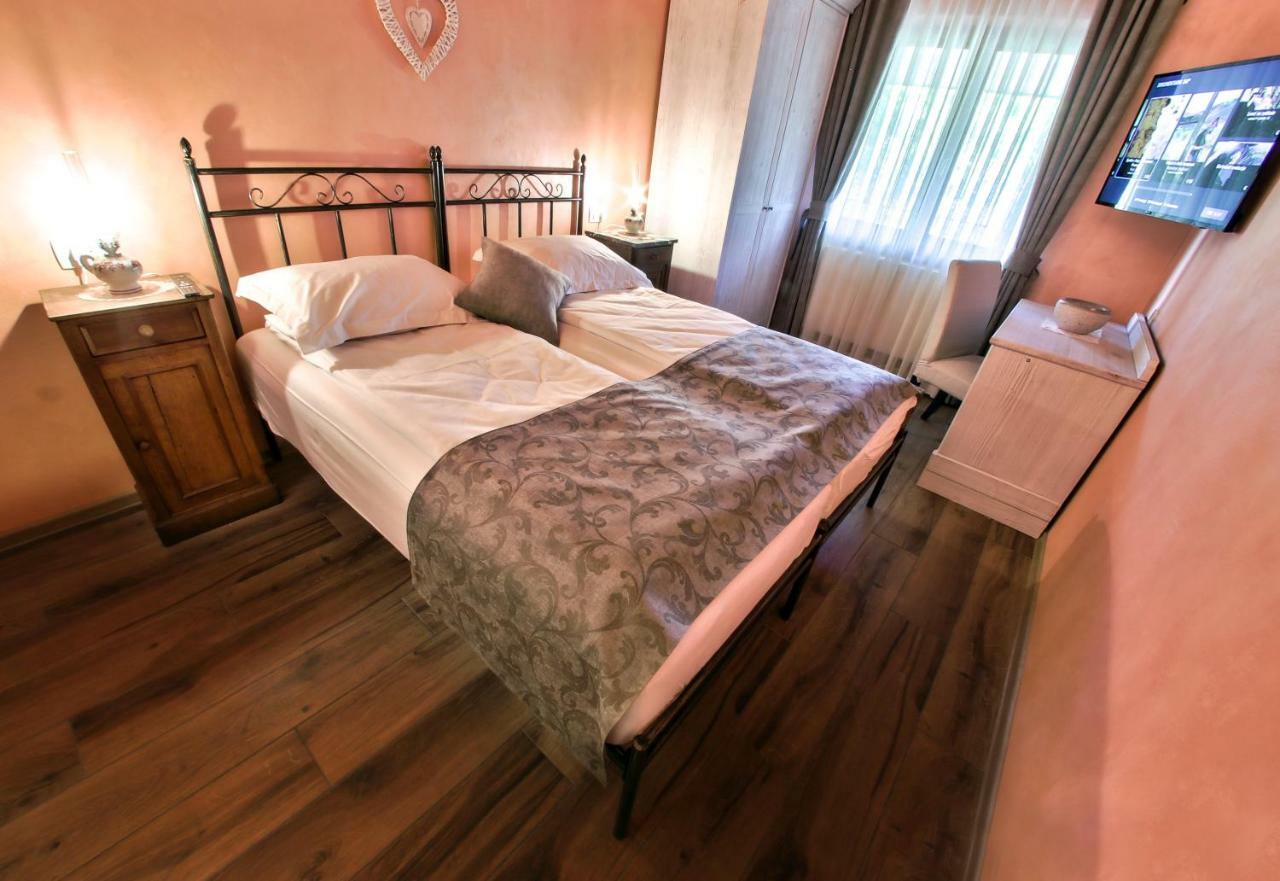 Cebron Family Estate Hotel Branik Buitenkant foto