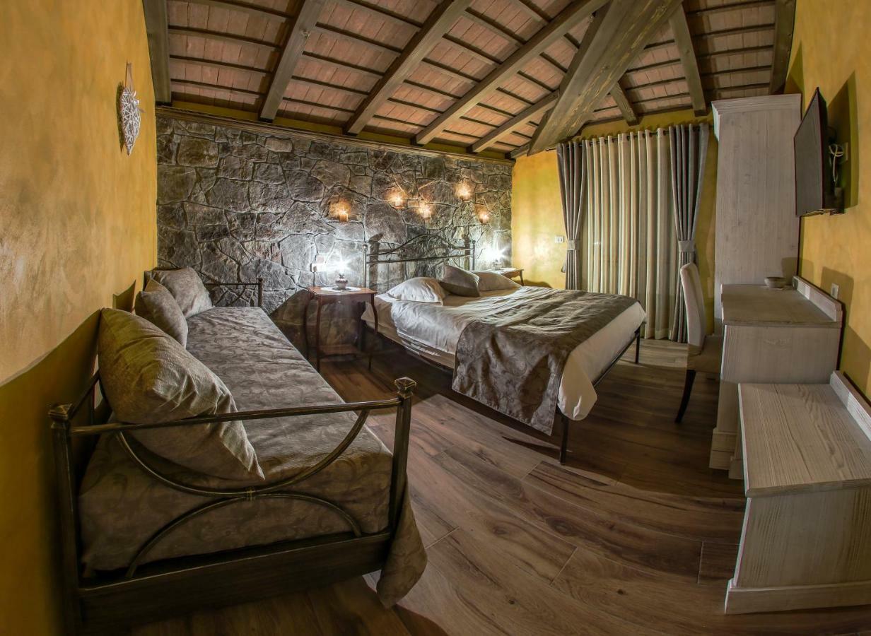 Cebron Family Estate Hotel Branik Buitenkant foto