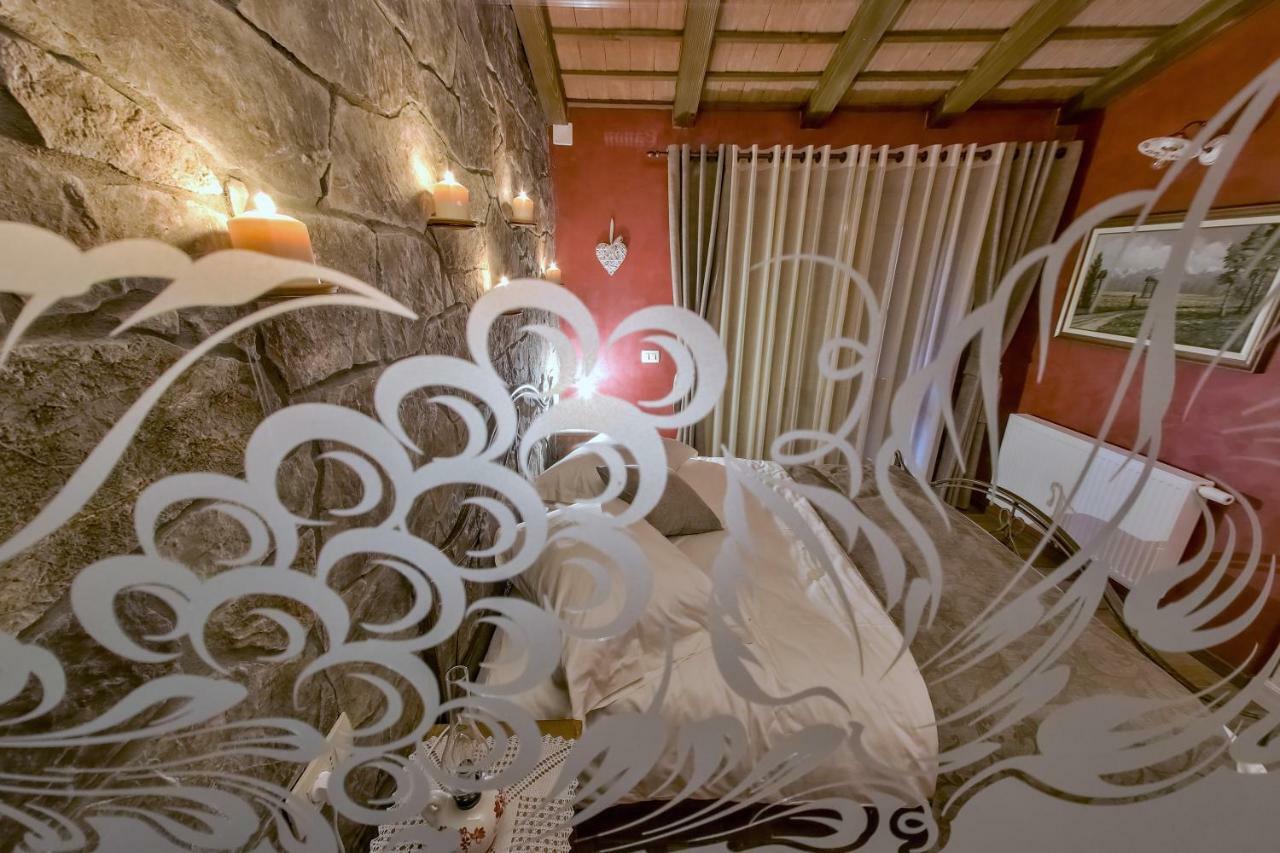 Cebron Family Estate Hotel Branik Buitenkant foto